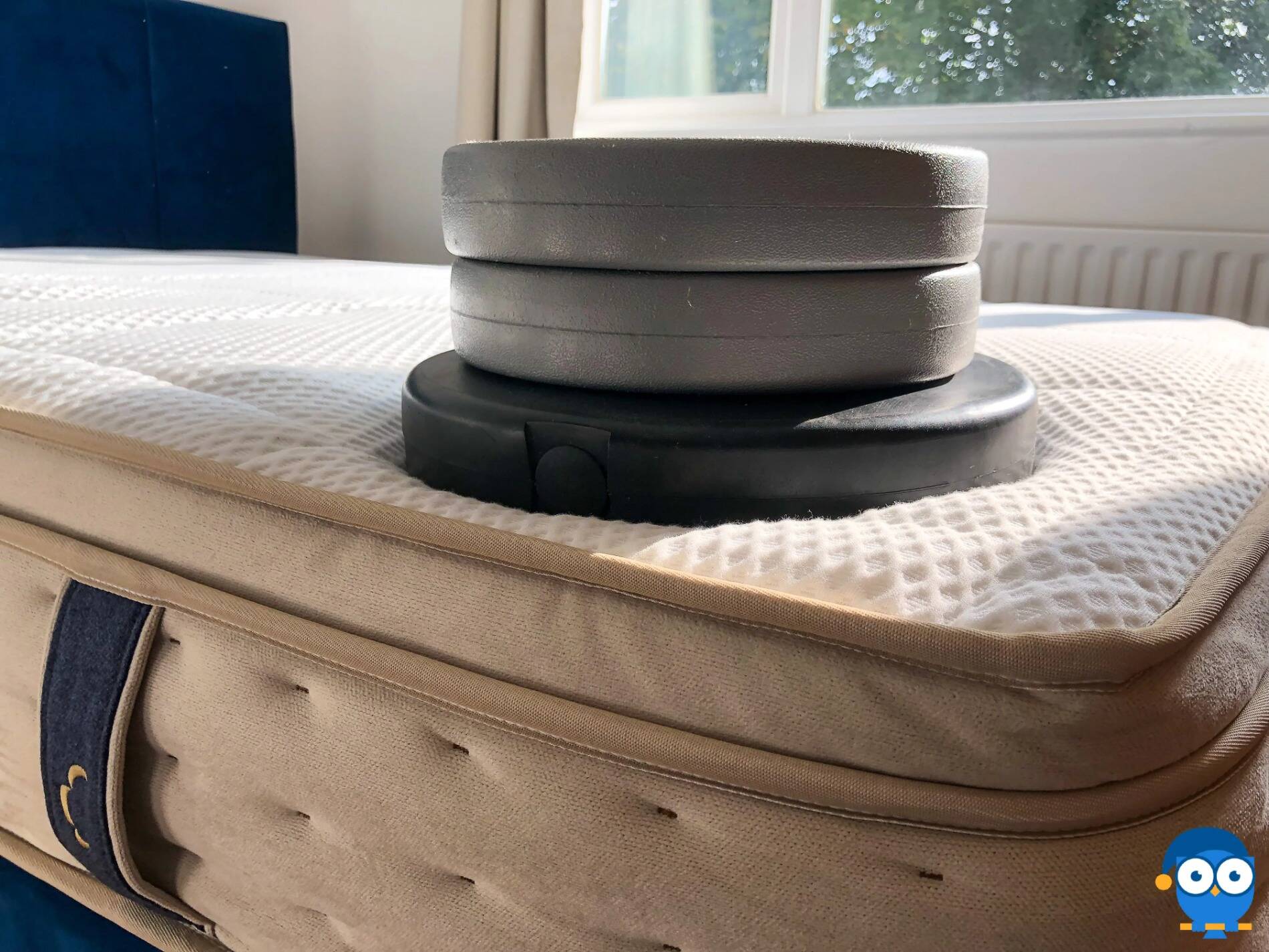 DreamCloud Mattress Review UK 2022